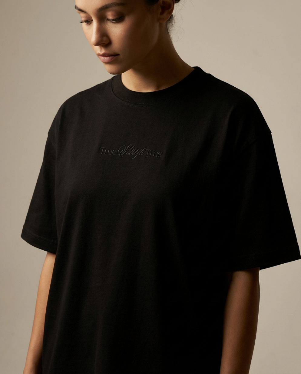 True stays true - Oversized T-Shirt - Embroidery
